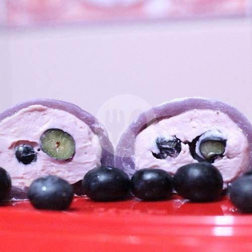 Blueberry Cheese Cake menu Megumi Daifuku Mochi, Jl Gegerkalong Girang No 99