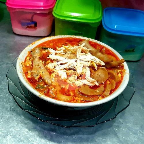 Review Seblak Bandung PK: Tempat Hits dengan Rasa yang Bikin Nagih di Jatisampurna