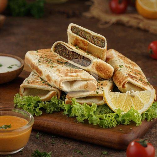 Nampan Porsi 4 Orang Premium Ayam Bakar menu Kebuli Al Khalid, Ngamprah