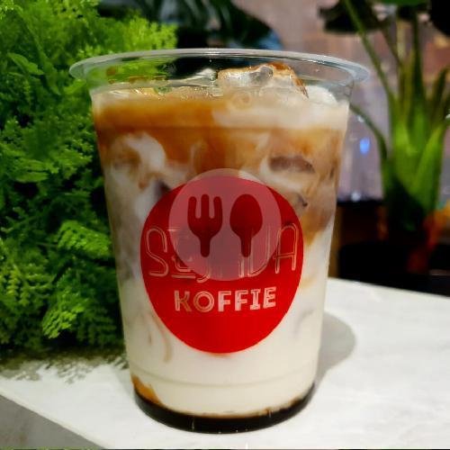 Es Kopi Susu Gula Tebu menu Kopi Sejava, Mekarwangi