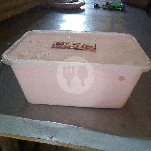 Es Doger Sam Yus: Oase Manis di Klojen yang Menghadirkan Kenangan Indah