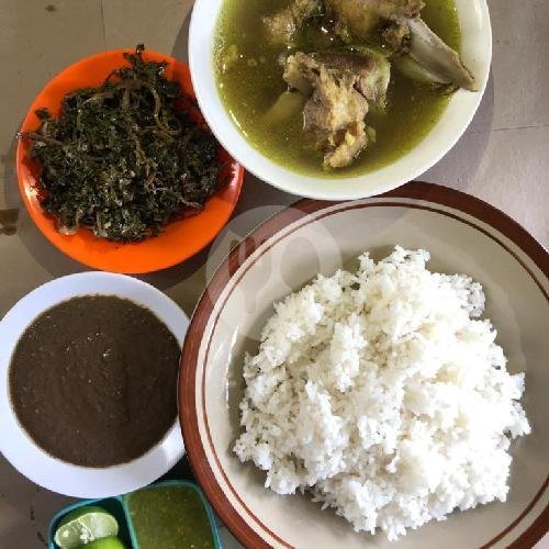 Review Rumah Makan 5 Serangkai: Surga Babi Panggang Karo di Sleman