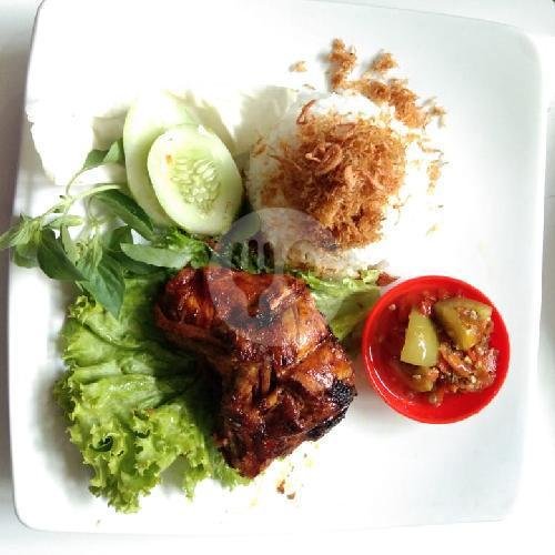 Ayam Bakar Solo menu Waroeng Pak Eddy Kebon Sirih, Setiabudi