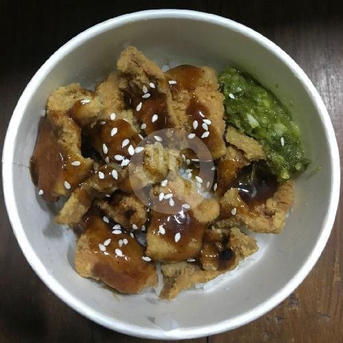 Reguler Geprek + Saus menu Cayo Chicken UNS, Jl. Kartika, Jebres