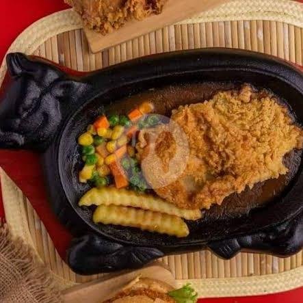 Nasi Goreng menu Rocket Chicken Donohudan