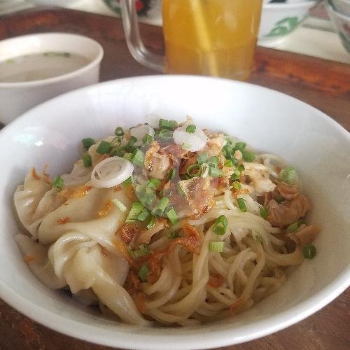 Yammie Rica Ayam Jumbo menu Super Yammie & Ayam Goreng Kencana, Kyai Mojo