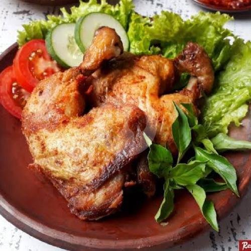 Ayam Geprek  (tanpa Nasi)free Tahu Tempe Lalap menu Ayam Bakar & Goreng Veranica, Cisaat