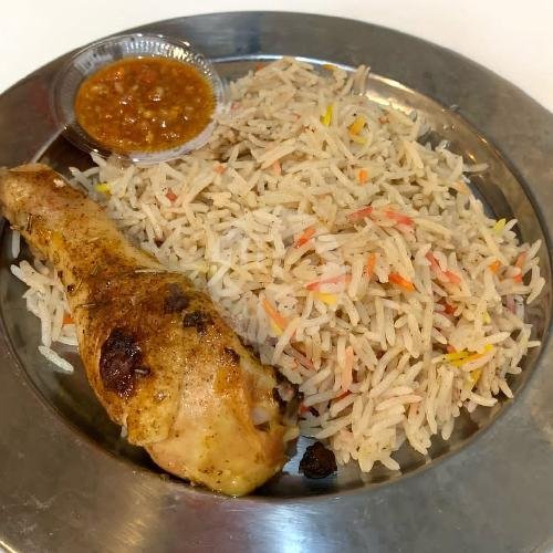 Review Restoran Kebuli Ngebul di Sigura-Gura: Nasi Kebuli Lezat dengan Harga Terjangkau