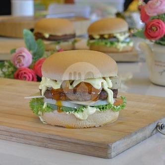 Mister Ring On Cheese menu Mister Burger, Ruko Cebongan