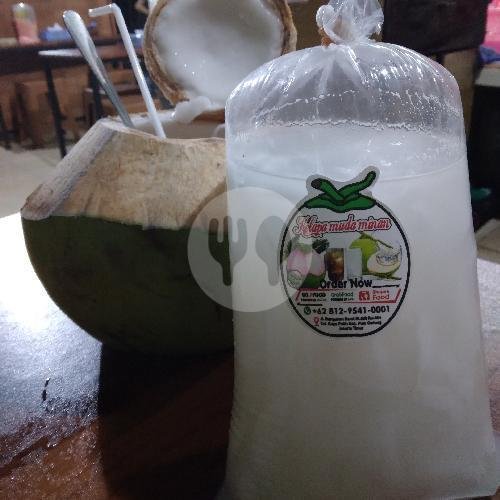 Es Kelapa Gula Aren/Mereh (Kemasan Plastik) menu Kelapa Muda Minan, Bangunan Barat