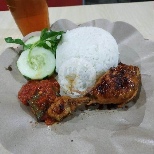 Review Aneka Geprek Kediri: Surga Kuliner Indonesia yang Terjangkau dan Lezat