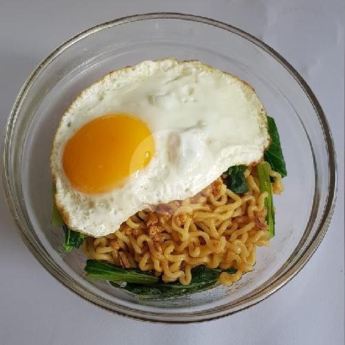 Lotek Mateng menu Bu Dedi Lotek, Panyileukan