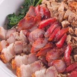 Bakmi Komplit menu Chasio Garing Madu Hoksiong, Mayjend Sungkono