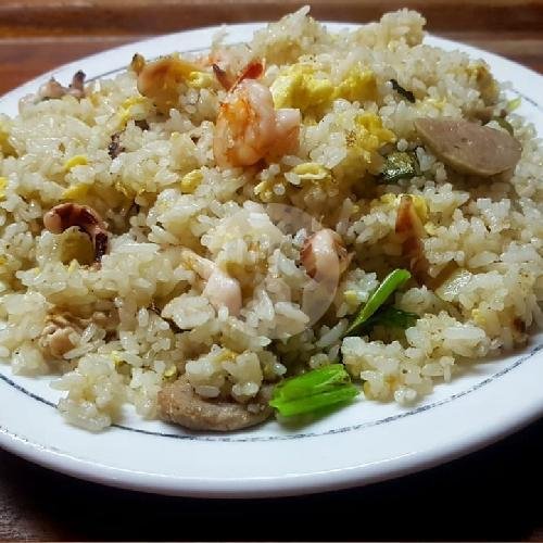 Nasi Goreng Seafood menu Warung Mie Remaja Pak Katni, Jl Letjend Suprapto No 199 Yk