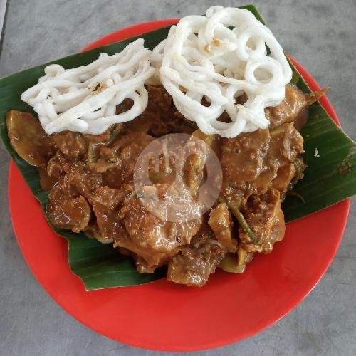 Tahu Lontong menu Stand Rujak Cingur Bu Eko, Hayam Wuruk