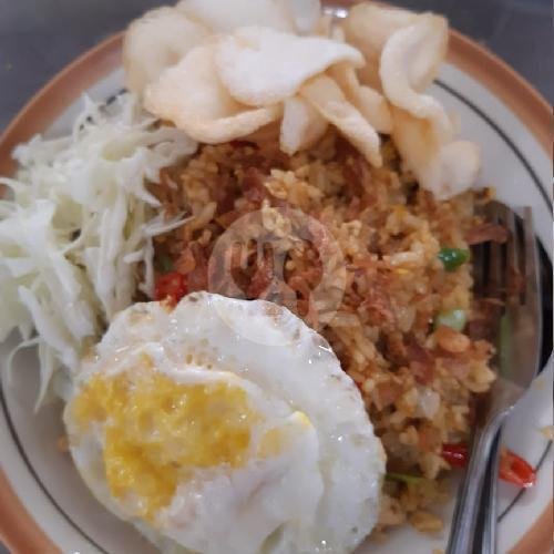 Nasi Goreng Telur Ceplok + Kerupuk menu Pulen Kopi Ponti, Candi Sambisari