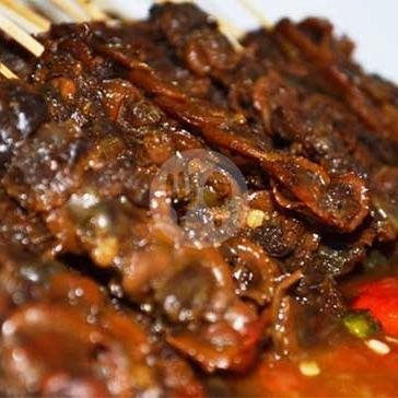 Sate Kerang menu Warung Lontong Balap Pak Rebi, Gunung Anyar