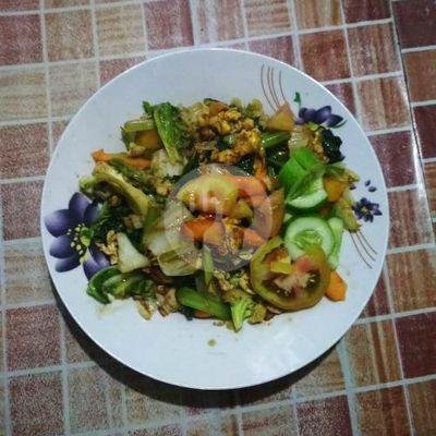 Mie Goreng Ayam Baso menu Nasi Goreng Al Mughni, Sukarindik