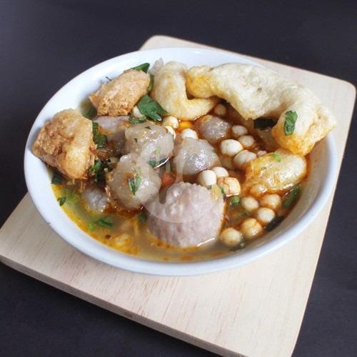 Jomblo Biasa Kuah Kaldu menu Baso Aci Jomblo, Kliningan