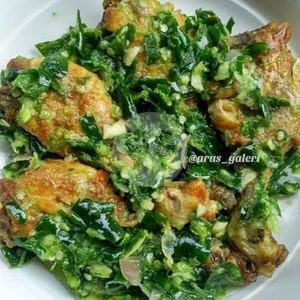 Ayam Goreng menu Padang Ar-Razzaaq, Gowok