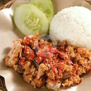 Review Menarik Restoran Ayam Geprek dan Nasi Goreng Keadilan di Bandung