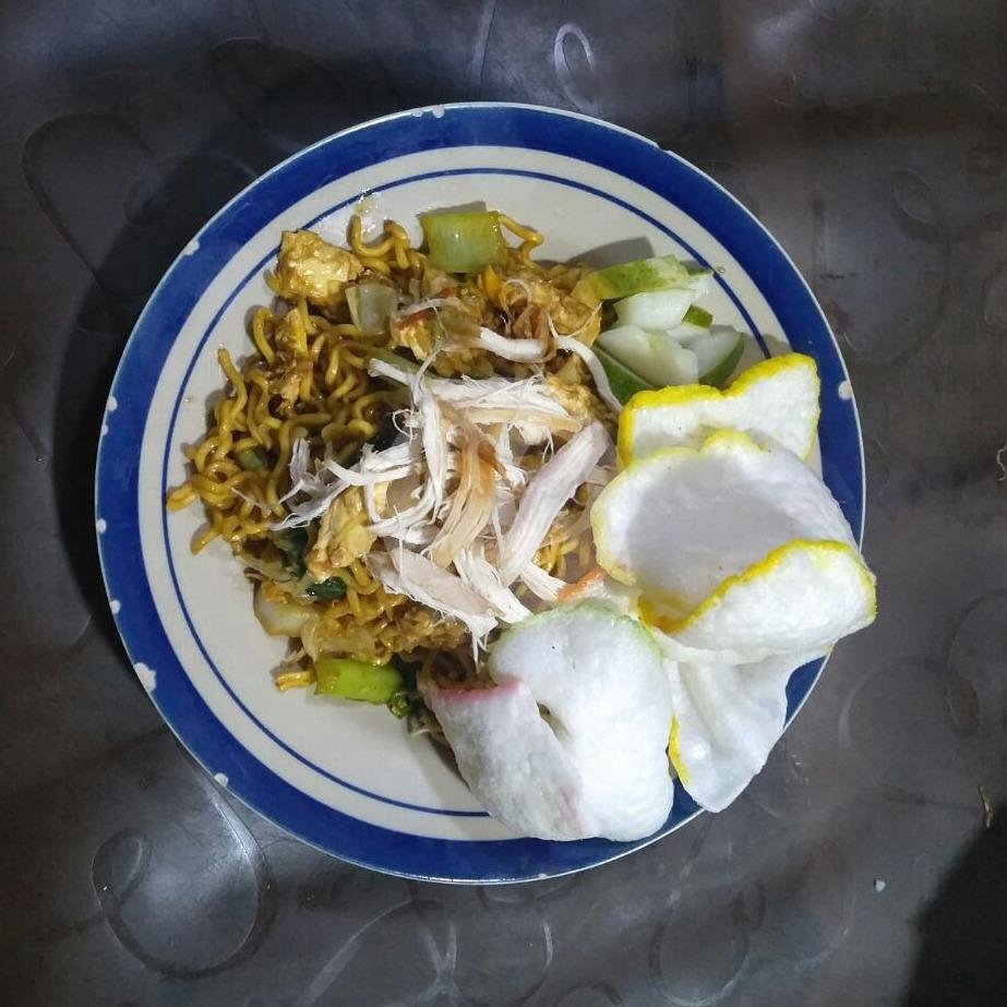 Mie Rebus menu Nasi Goreng Tenda Barokah Bang Emen, Pekalongan Barat