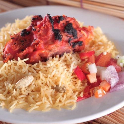 Nasi Mandhi Ayam menu Martabak Agung, Klojen