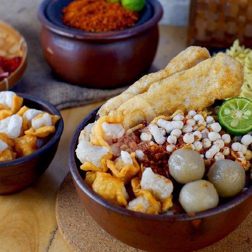 Baso Aci Ceker menu Seblak Gobyos, Jemursari