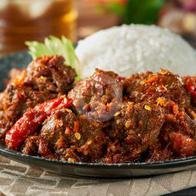 Nasi Lalapan Ayam Potong Goreng menu Sakila Food . Nasi Tempong & Nasi Lalapan, Dulur Isun