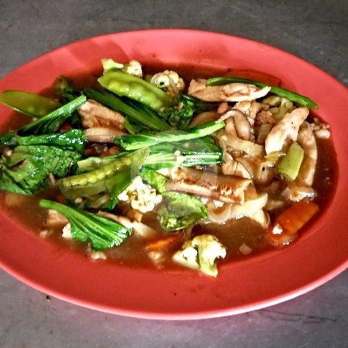 Lunpia Semarang menu Rumah Makan Ibu Yuli, Mergangsan