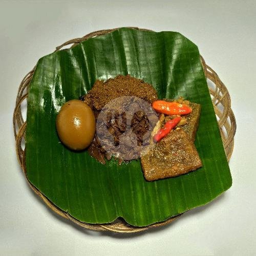 Gudeg Tahu menu Gudeg Bu Kadi Pusat, Berbah