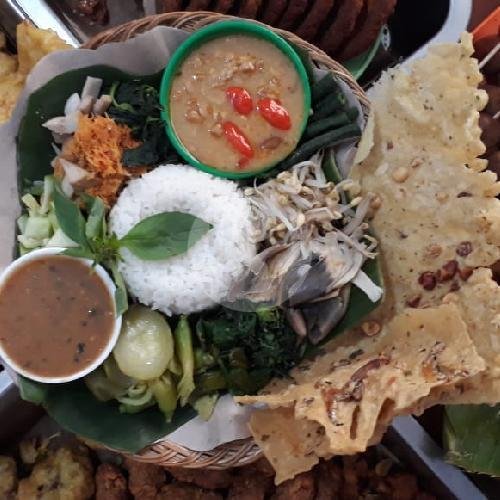 Nasi Pecel SEDANG TUMPANG menu Pecel Tumpang Bu Djarot, Lowokwaru