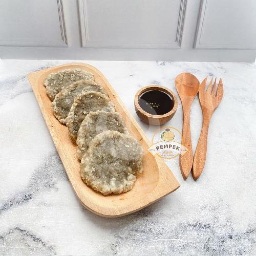 Pempek Lenjer menu Pempek Avin, Komplek Permata Biru, Cinunuk