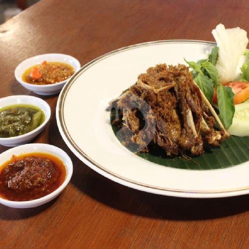 Bebek Bakar 1 Porsi (pedas / Manis / Original ) Tanpa Nasi menu Bebek Mbeling Jember, Jl. Hayam Wuruk No. 38