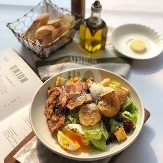 Pork Crackling & Bacon Lardons Spaghetti W/ Alba Truffle Cream menu Union, Pondok Indah