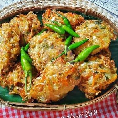 Gehu menu Warung Nasi Teh Yeyet, Nyalindung