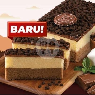 Bolu Susu Lembang Black Forest menu Bolu Susu Lembang Toko Kade, Ciwastra Kalapa