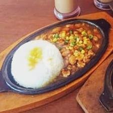 Review FLA Hotplate: Nostalgia Kuliner di Manunggal Lowokwaru, Malang