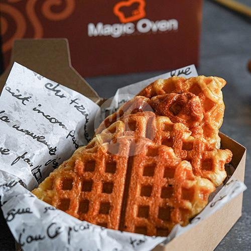 Croffle Keju 1 Box menu Bolen Lilit & Magic Pizza, Yogya Riau Junction