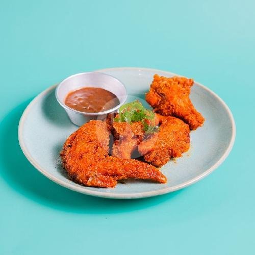 Hot BBQ Wings menu Los Ciken, Lumi Compound