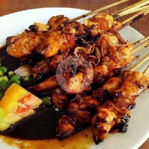 Sate Sapi 10 Tusuk Pakai Lemak(Tidak Bisa Pisah Bumbu) menu Sate Ruhiyat Asli, Jl Jupiter Utama