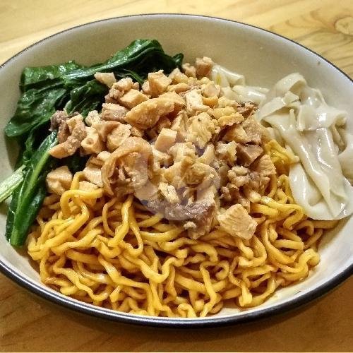 Mie Bakso Yamin Manis menu Mie Keriting Benhil Mas Pujo, Bendungan Hilir