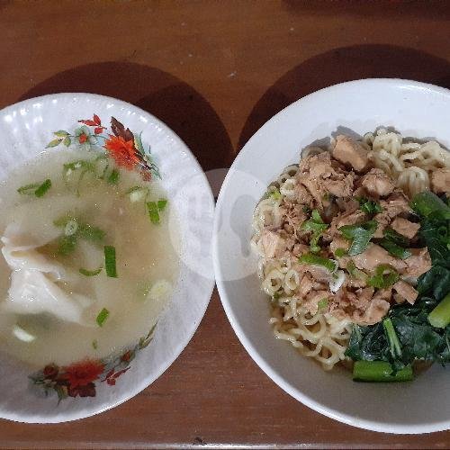 Mie Ayam Jakarta di Sukabumi: Pengalaman Kuliner yang Menggoda!