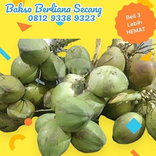 Kelapa Muda Gula Putih (Gelasan) menu Bakso Dan Es Kelapa Muda Berliana, Secang