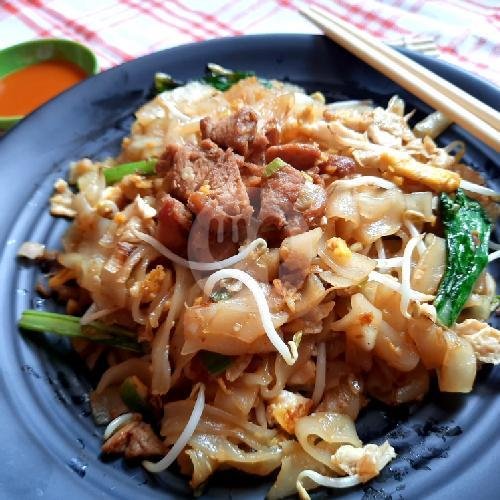 Kwetiau Goreng Ayam menu Kwetiau Petemon, Petemon Barat