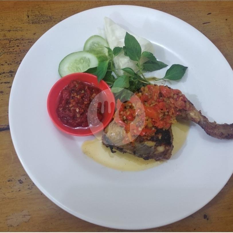 Ayam Bakar GEPREK 1 Potong menu Ayam Bakar Mbah Somo, Rawamangun