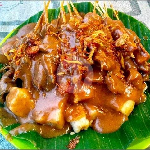 10 Tusuk Sate Daging  Tanpa Ketupat menu Sate Padang Minang Piaman Lapangan Bola, Pasar Pengampuan Kebon Jeruk