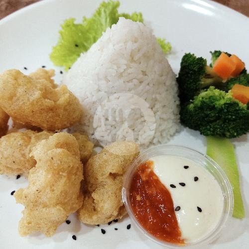 Nasi Ayam Taican menu RM Vegetarian Karuna, Kembangsari