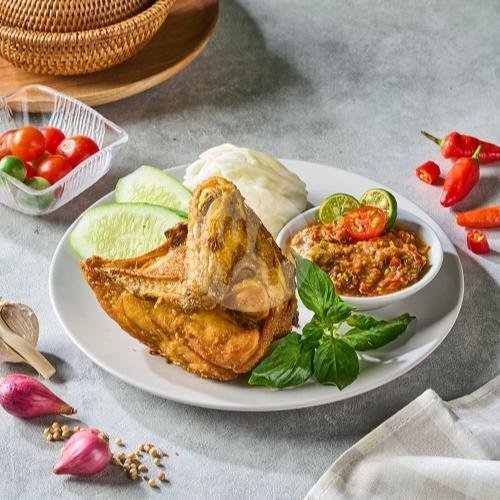 Review Restoran Nyambel Rampai Geh di Slipi: Pengalaman Makan yang Asik dan Lezat