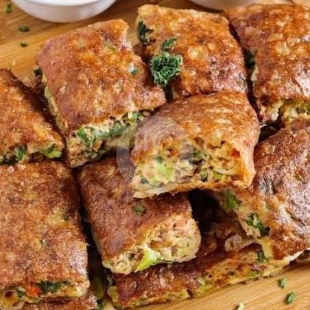 SPESIAL Tuna menu Martabak Madani, Jalan Monjali